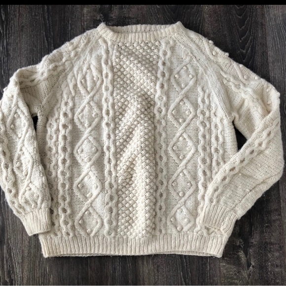 Vintage Oversized Hand Knit Cream Sweater - Picture 2 of 4